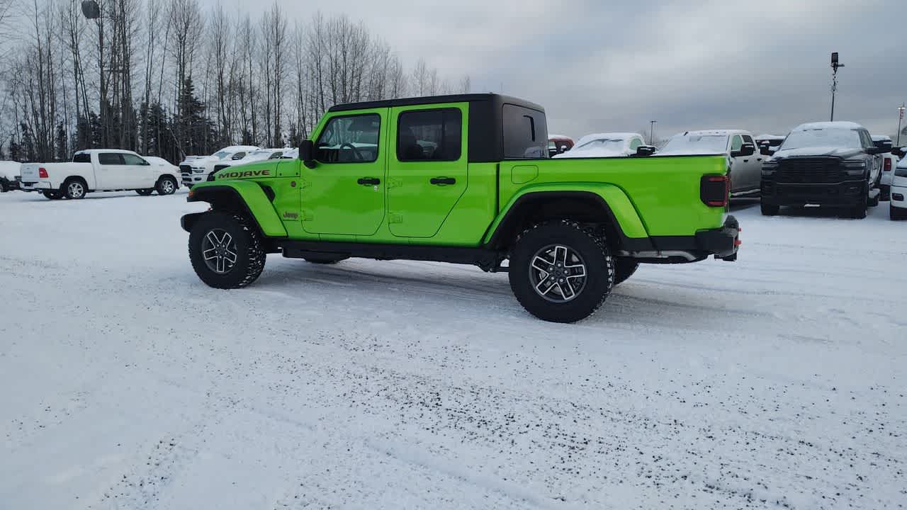 Thumbnail: 2026 Jeep Gladiator - 9