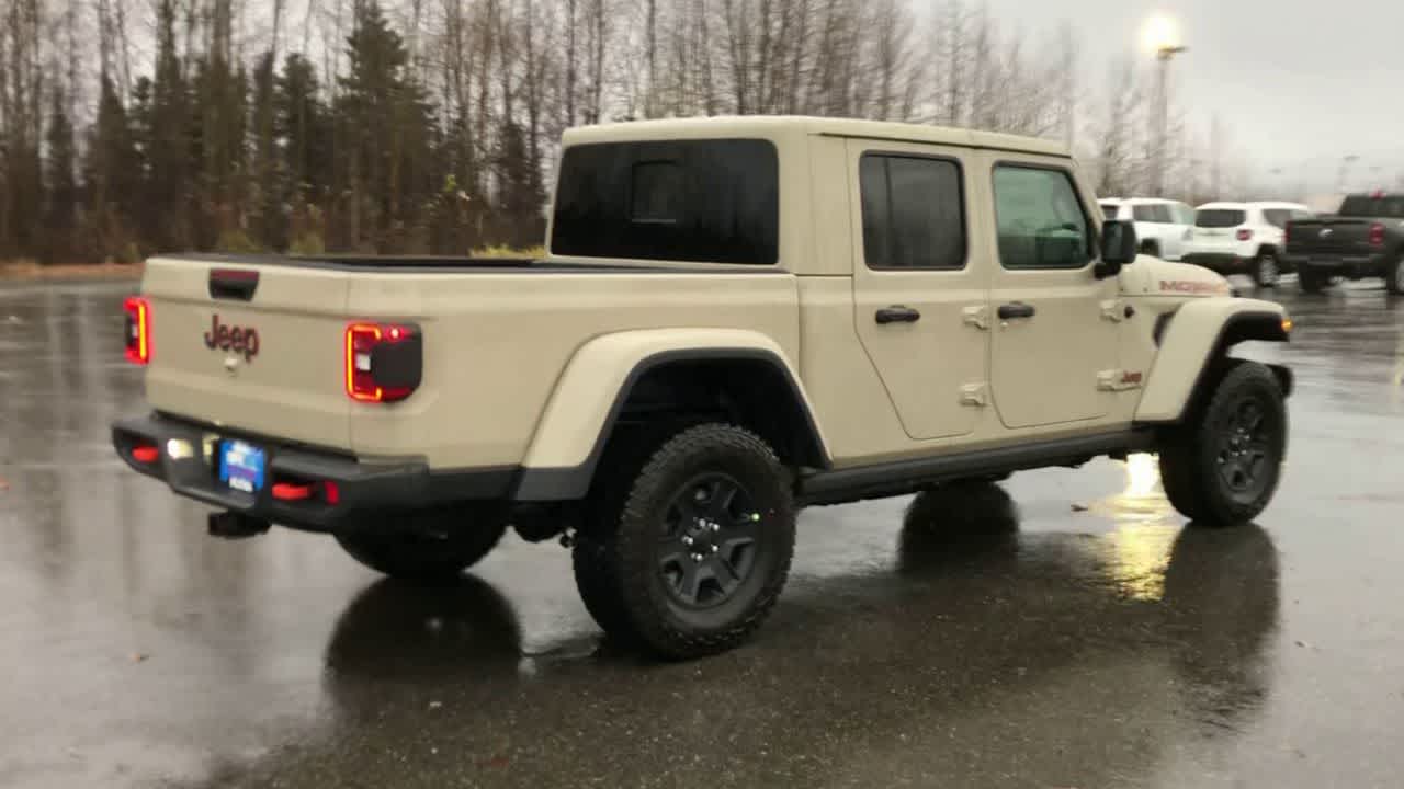 Thumbnail: 2022 Jeep Gladiator - 14