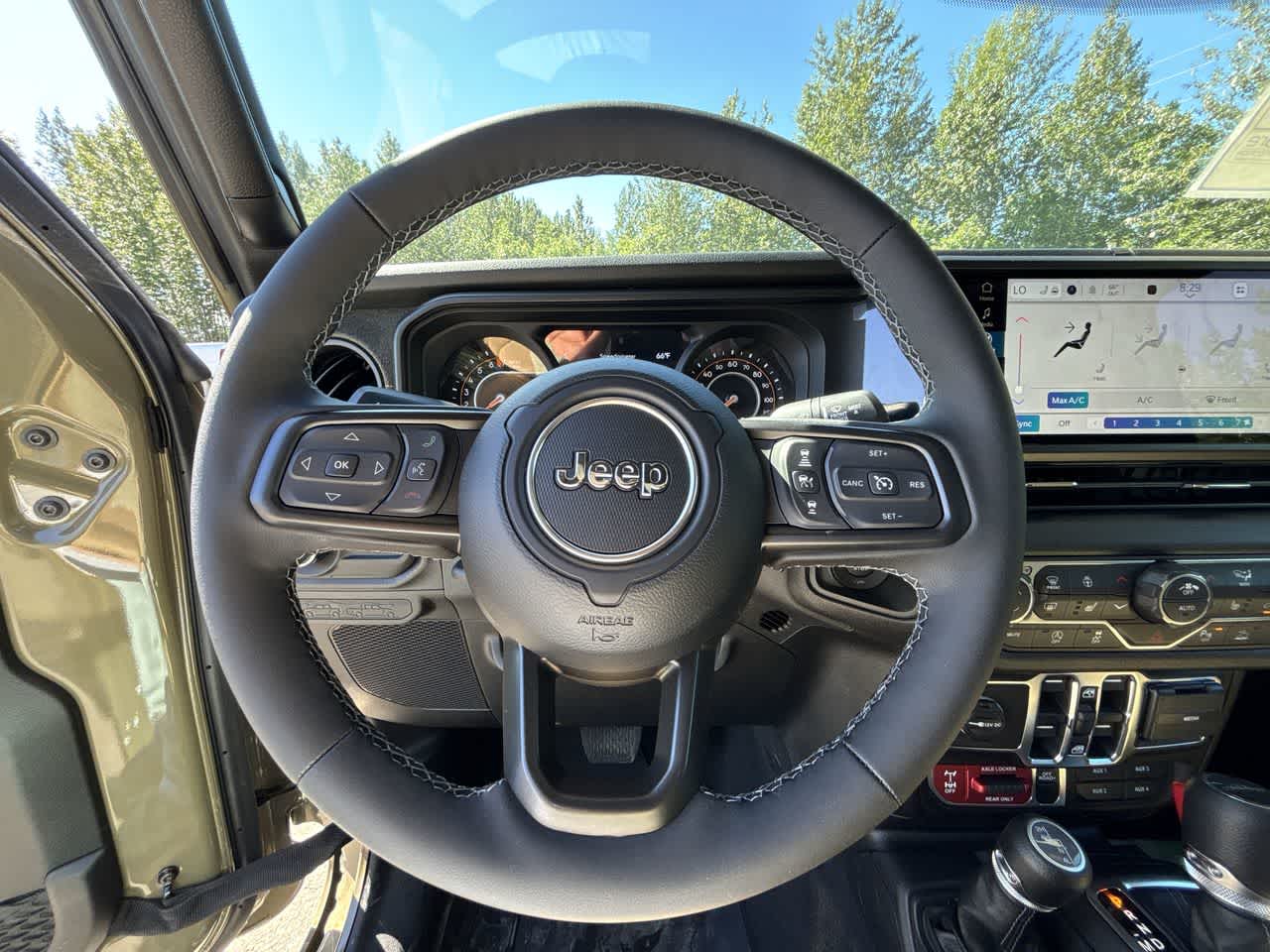 2026 Jeep Gladiator Willys 41 - Photo 25