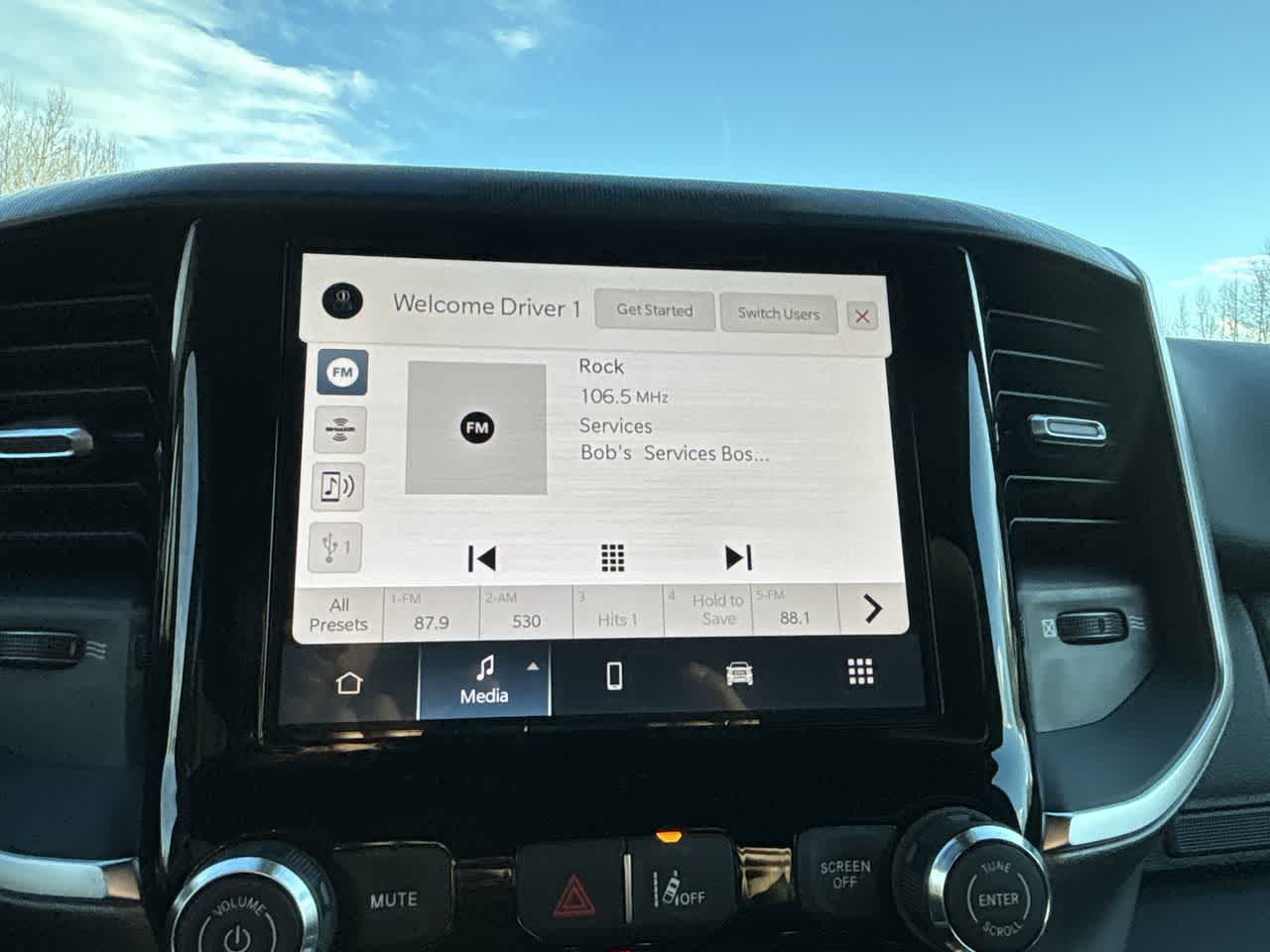 Thumbnail: 2026 RAM 1500 - 26