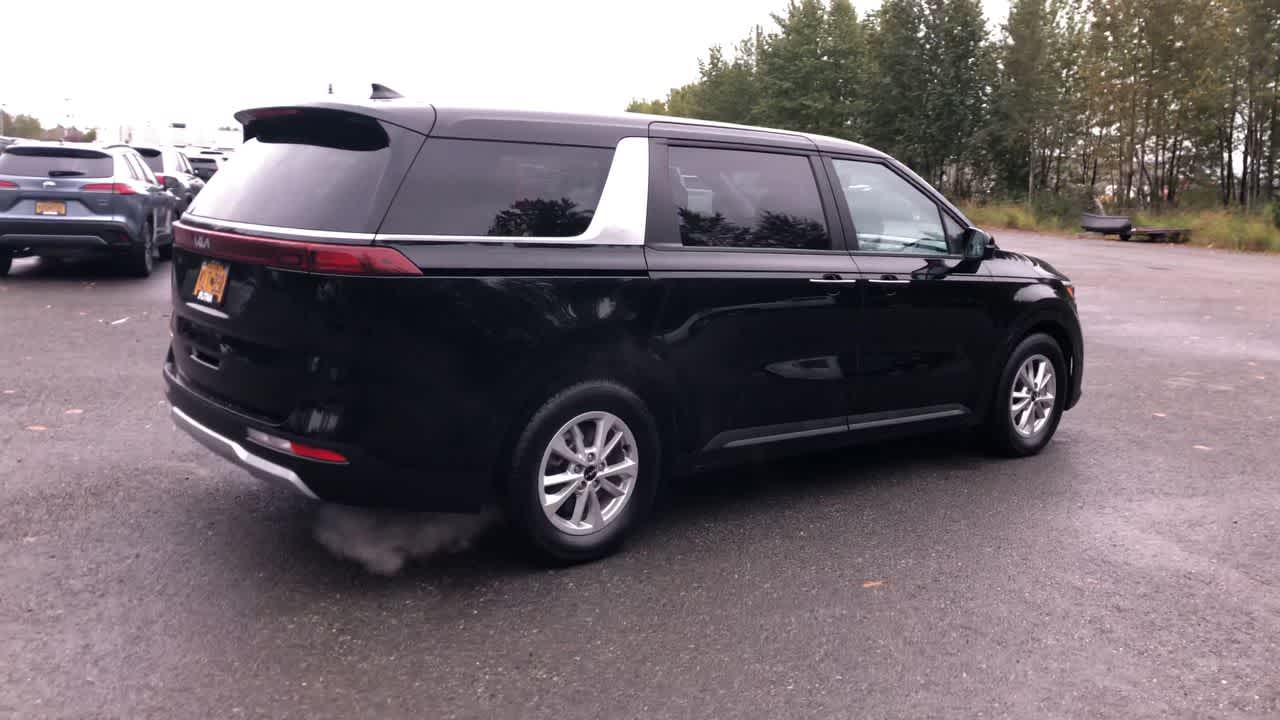 Thumbnail: 2024 Kia Carnival - 14