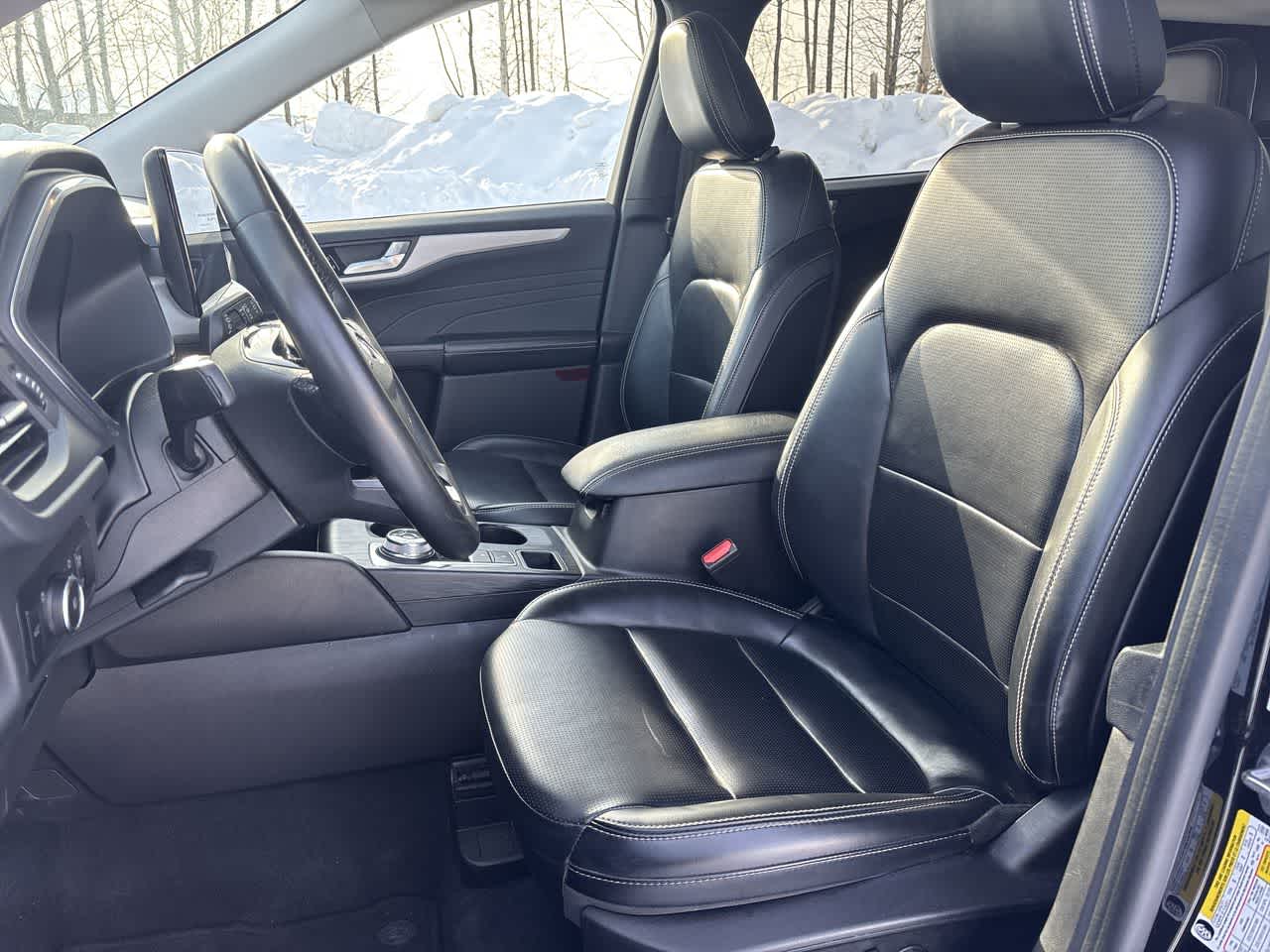 Thumbnail: 2023 Ford Escape - 14