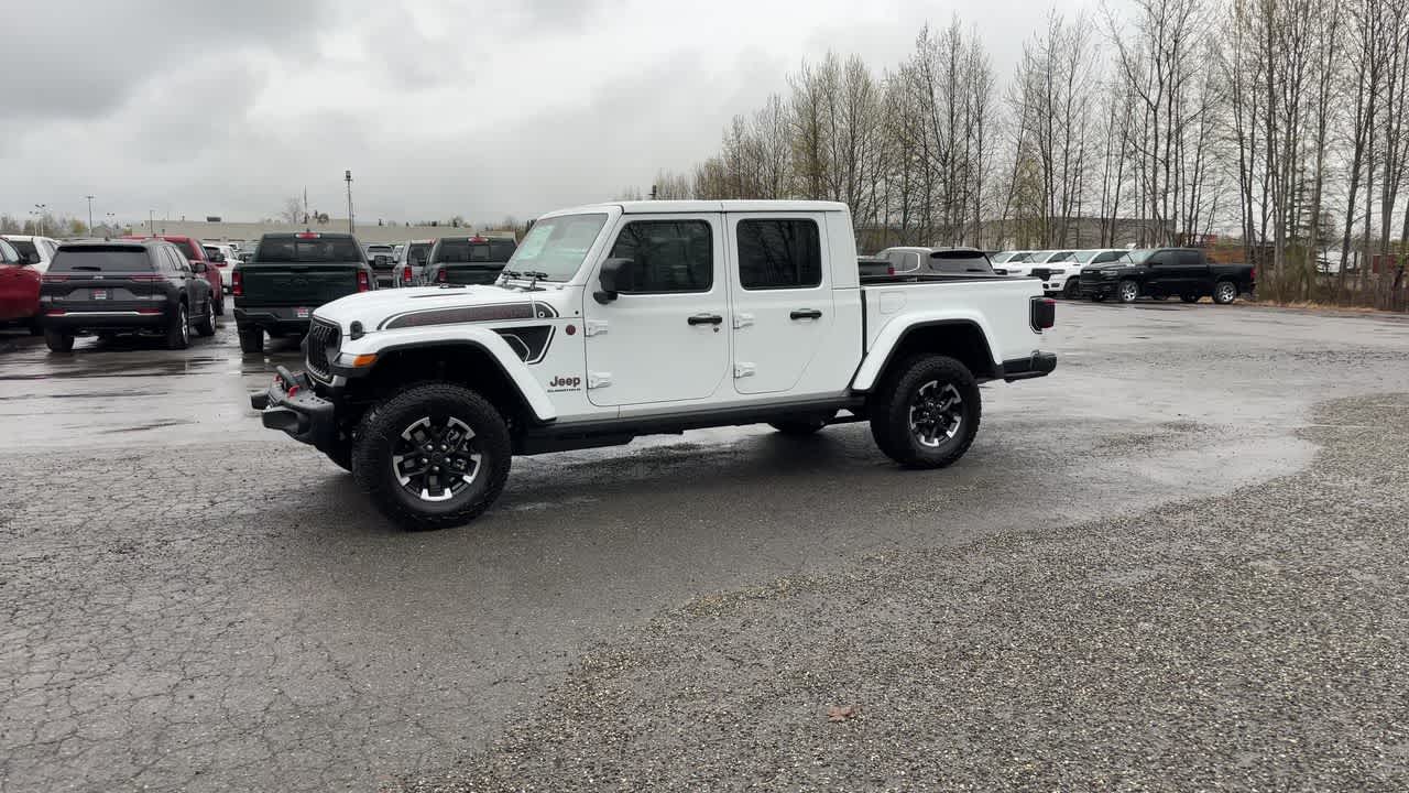 Thumbnail: 2026 Jeep Gladiator - 7