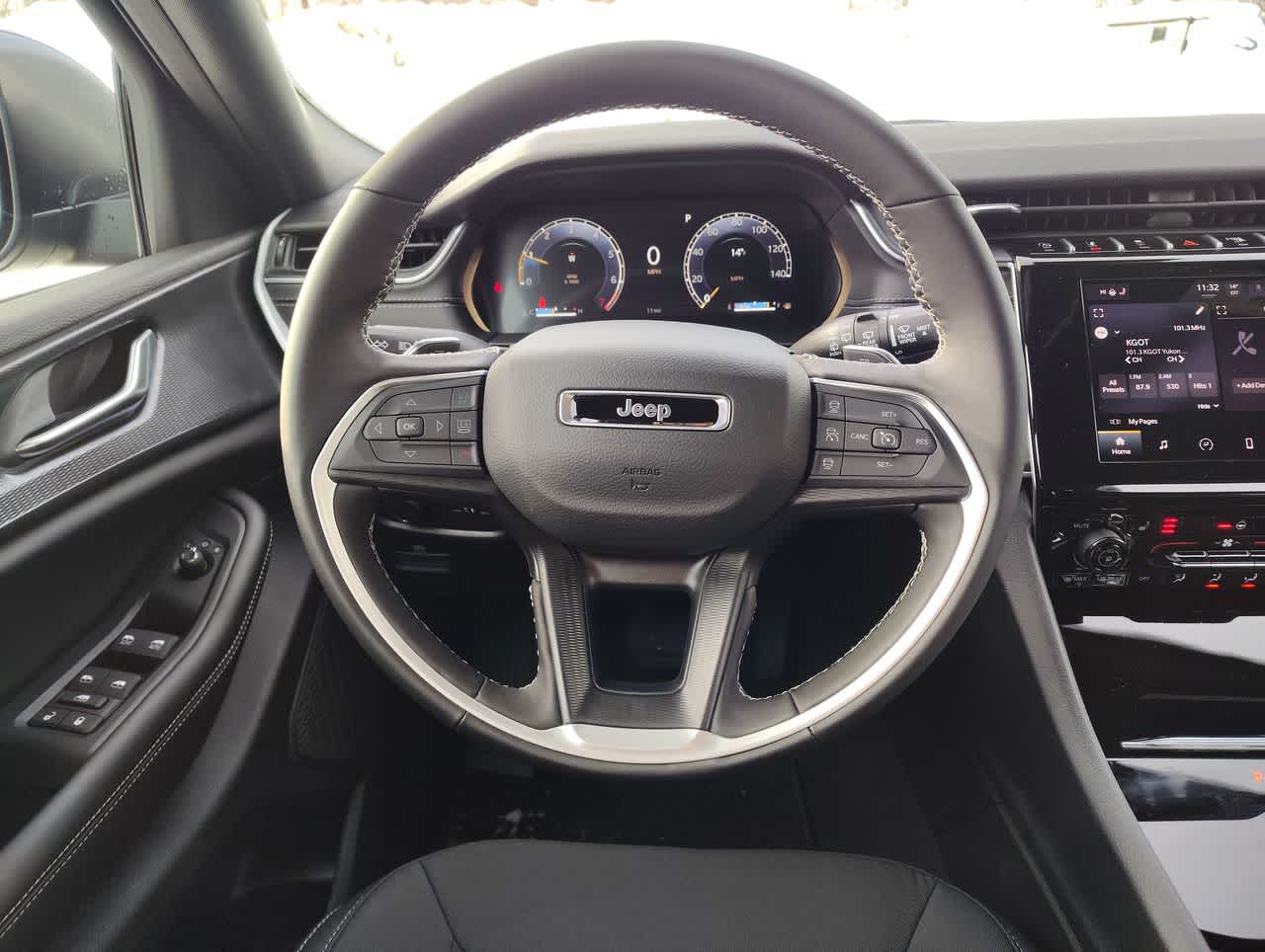 Thumbnail: 2025 Jeep Grand Cherokee - 17