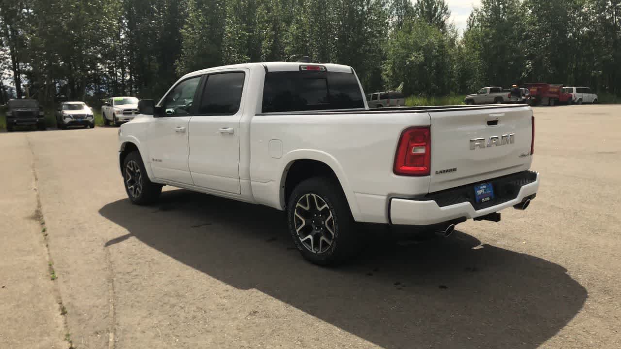 Thumbnail: 2025 RAM 1500 - 10