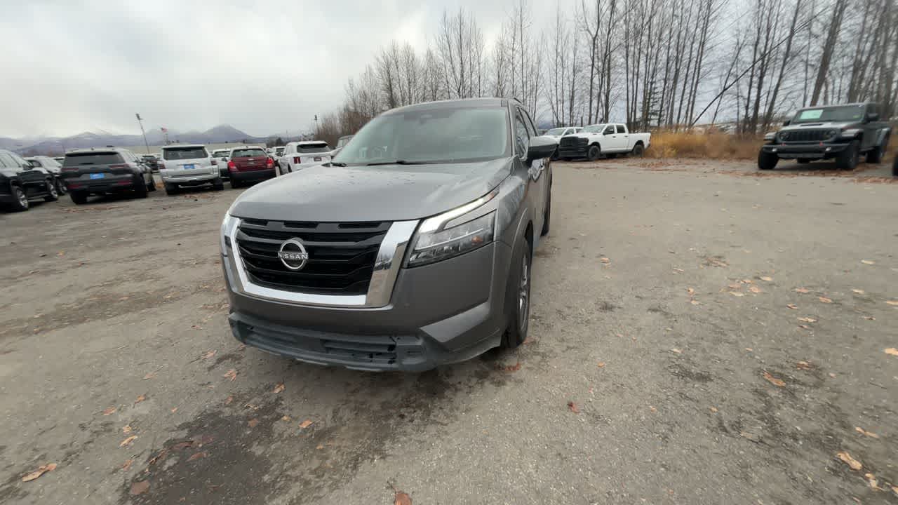 Thumbnail: 2024 Nissan Pathfinder - 5