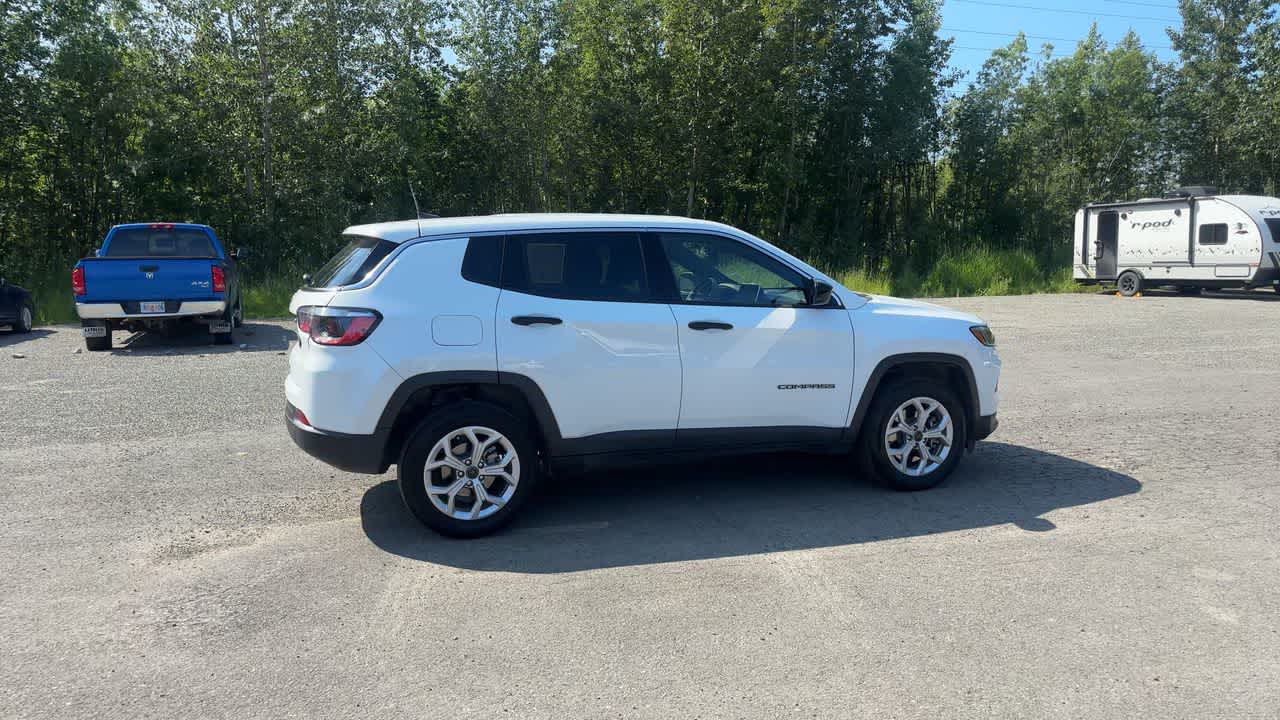 Thumbnail: 2025 Jeep Compass - 15