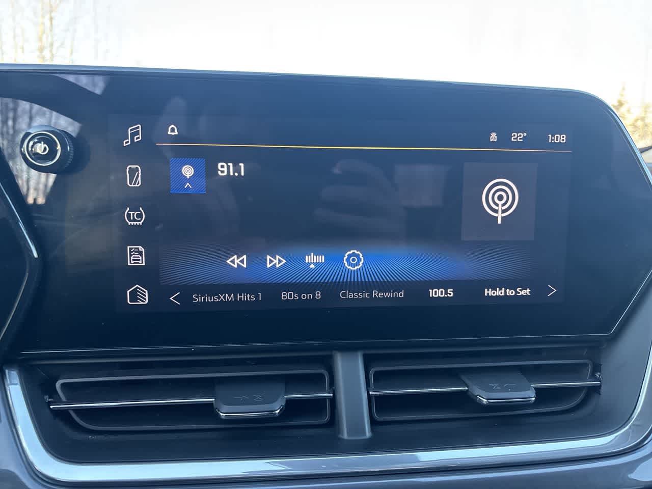 Thumbnail: 2024 Chevrolet Trax - 26