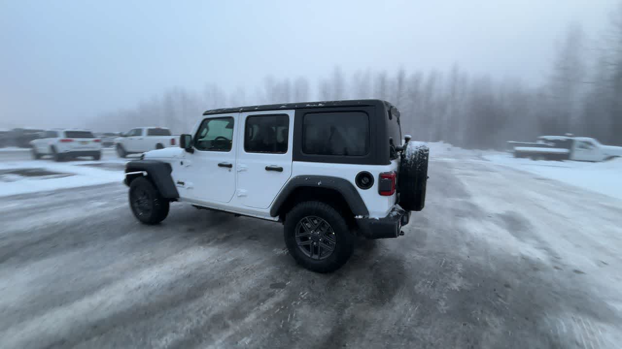 Thumbnail: 2026 Jeep Wrangler - 10
