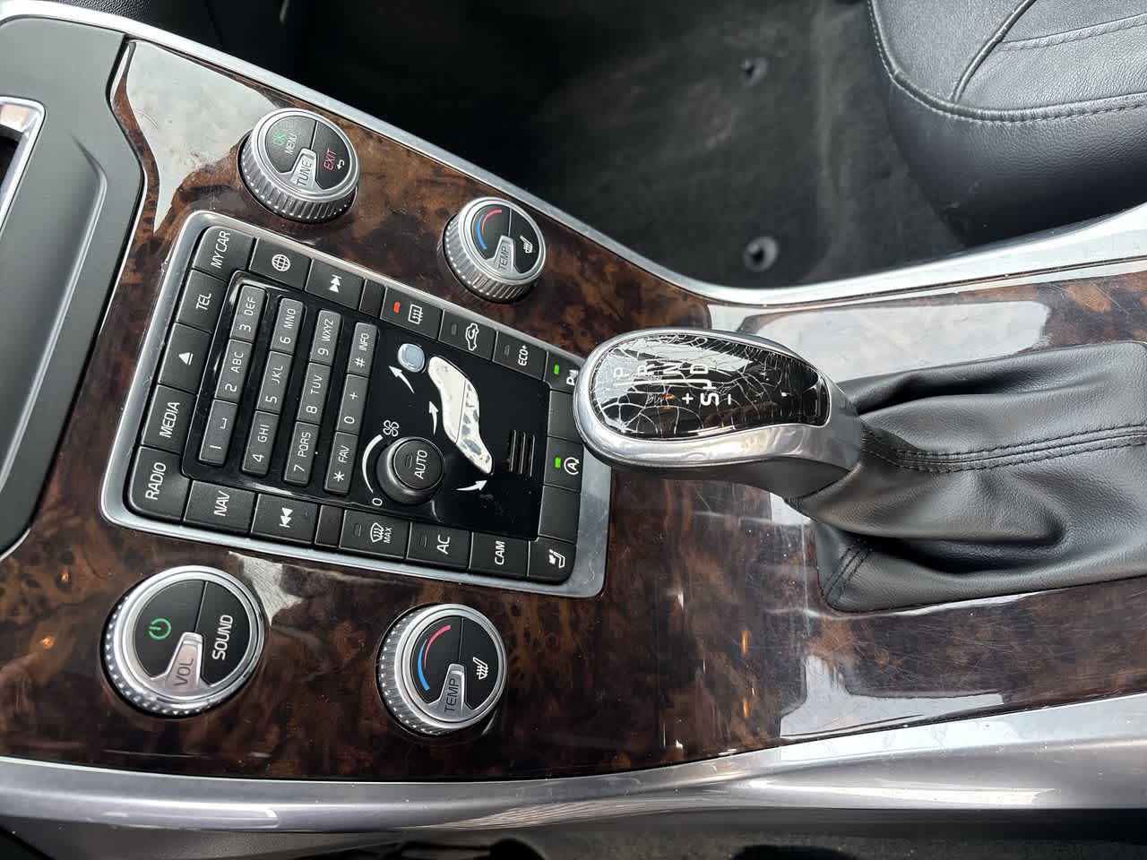 Thumbnail: 2016 Volvo S80 - 26