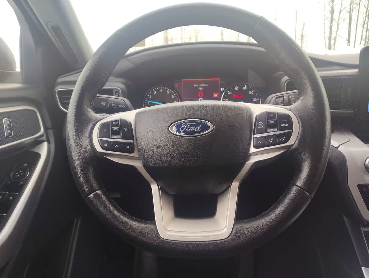 Thumbnail: 2023 Ford Explorer - 17