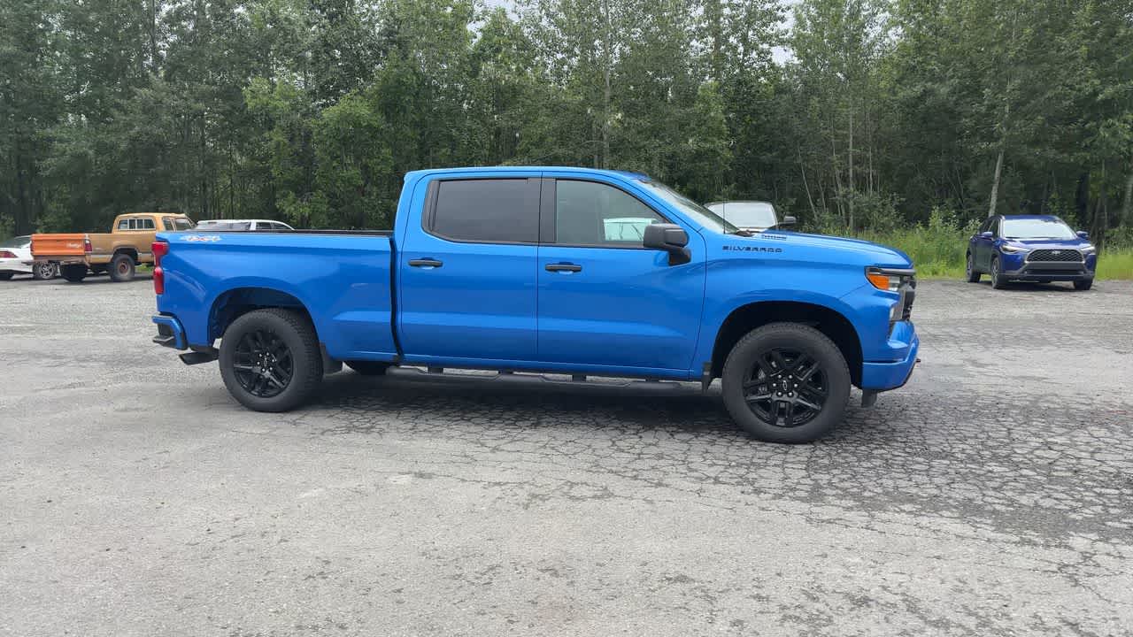 Thumbnail: 2025 Chevrolet Silverado 1500 - 17