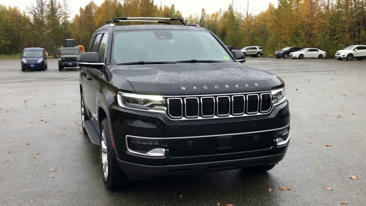 Thumbnail: 2022 Jeep Wagoneer - 3