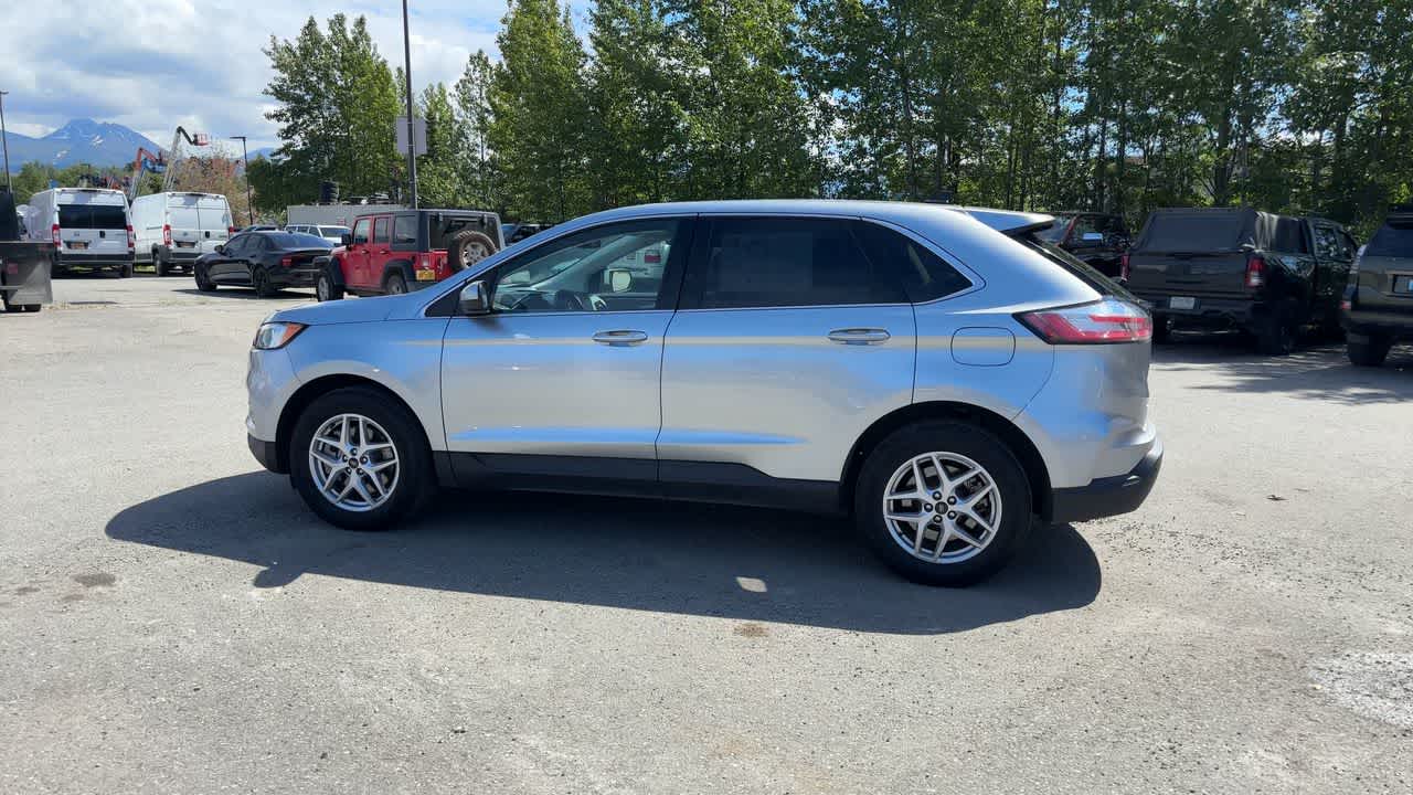 Thumbnail: 2024 Ford Edge - 9