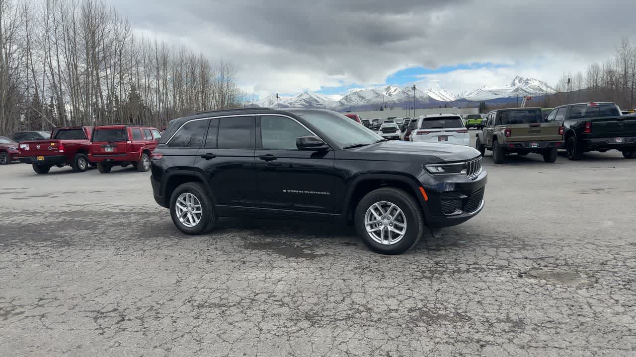 Thumbnail: 2026 Jeep Grand Cherokee - 2
