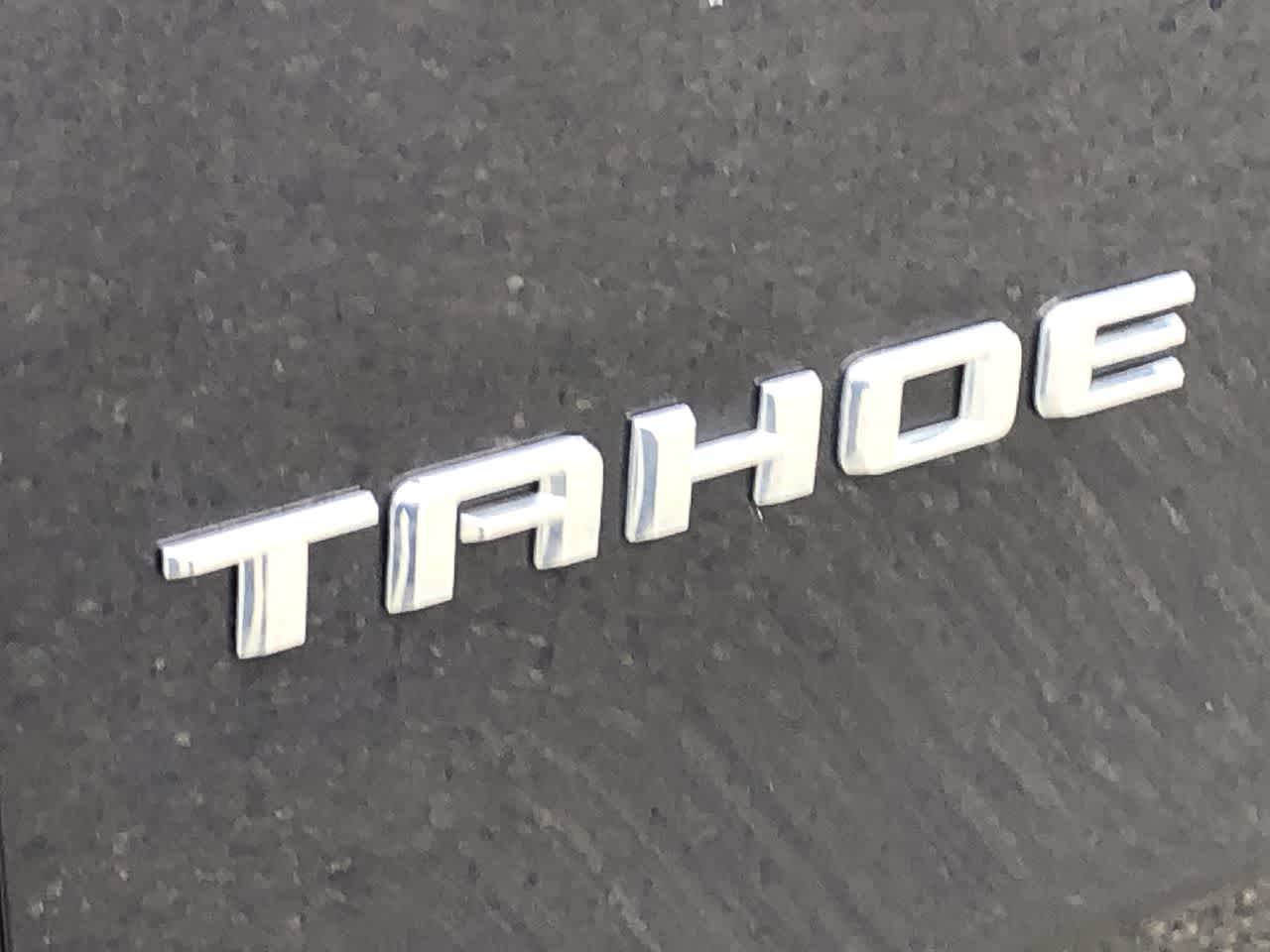 Thumbnail: 2023 Chevrolet Tahoe - 18