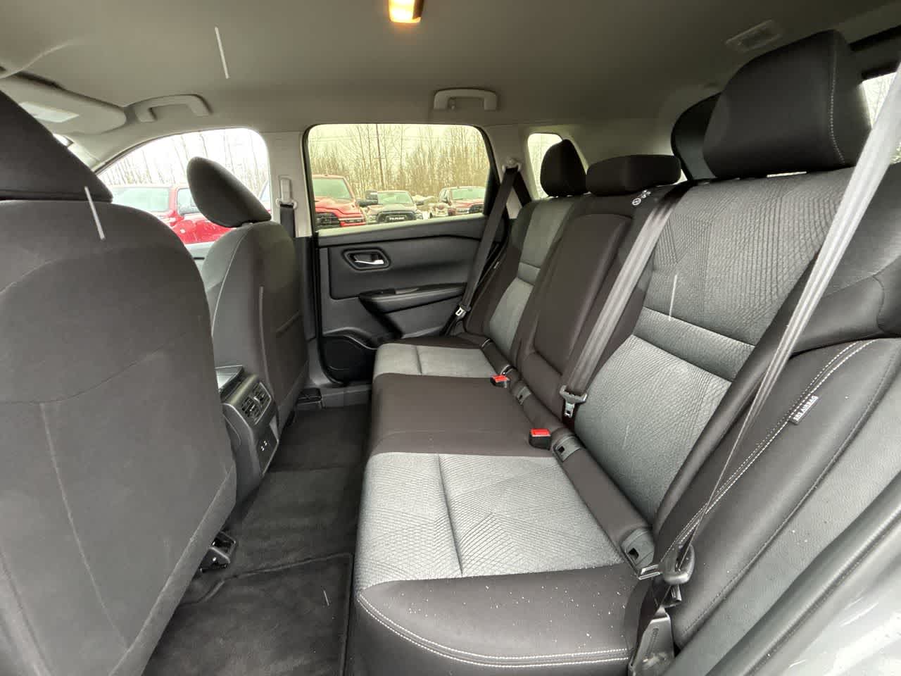 Thumbnail: 2025 Nissan Rogue - 13