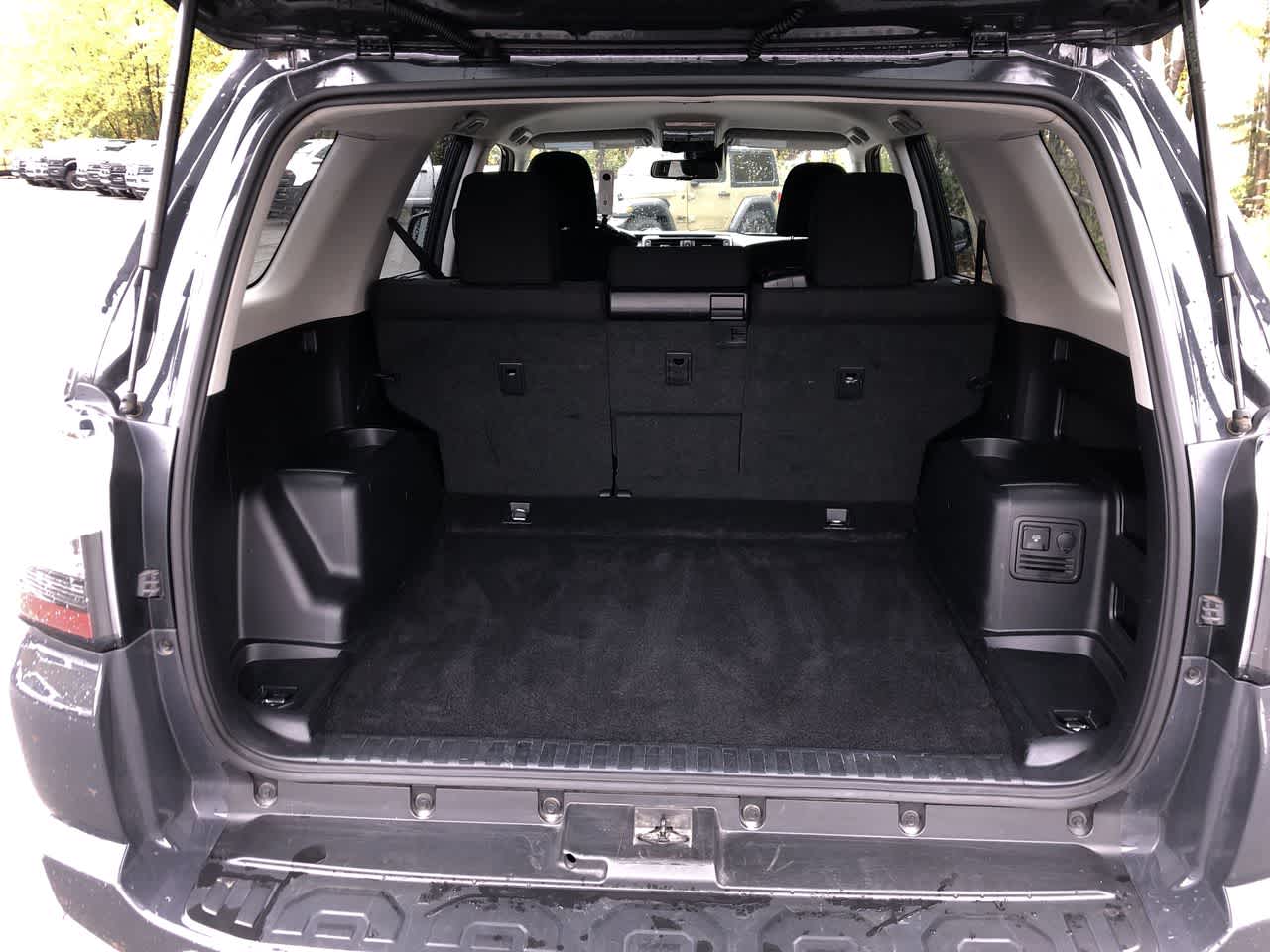 Thumbnail: 2024 Toyota 4Runner - 20