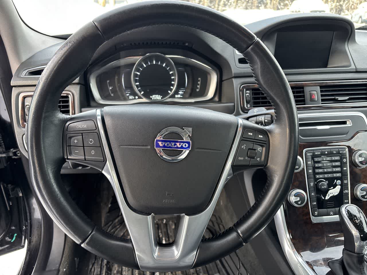 Thumbnail: 2016 Volvo S80 - 24