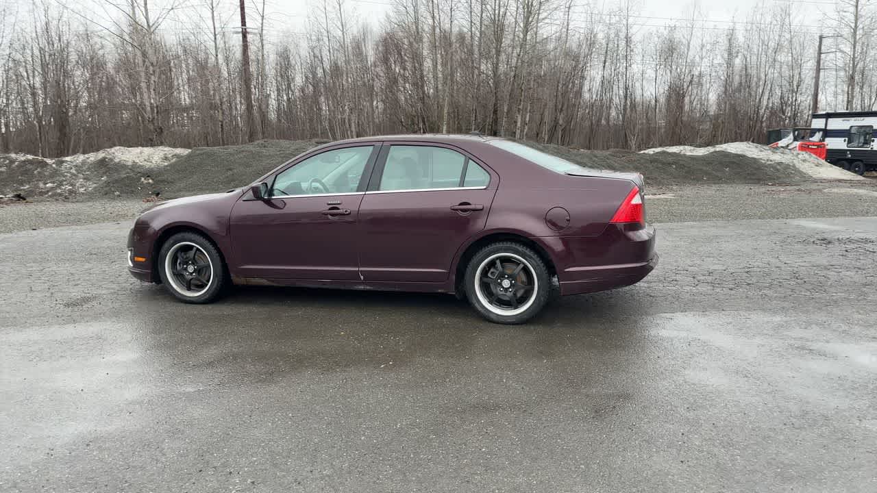 Thumbnail: 2011 Ford Fusion - 9