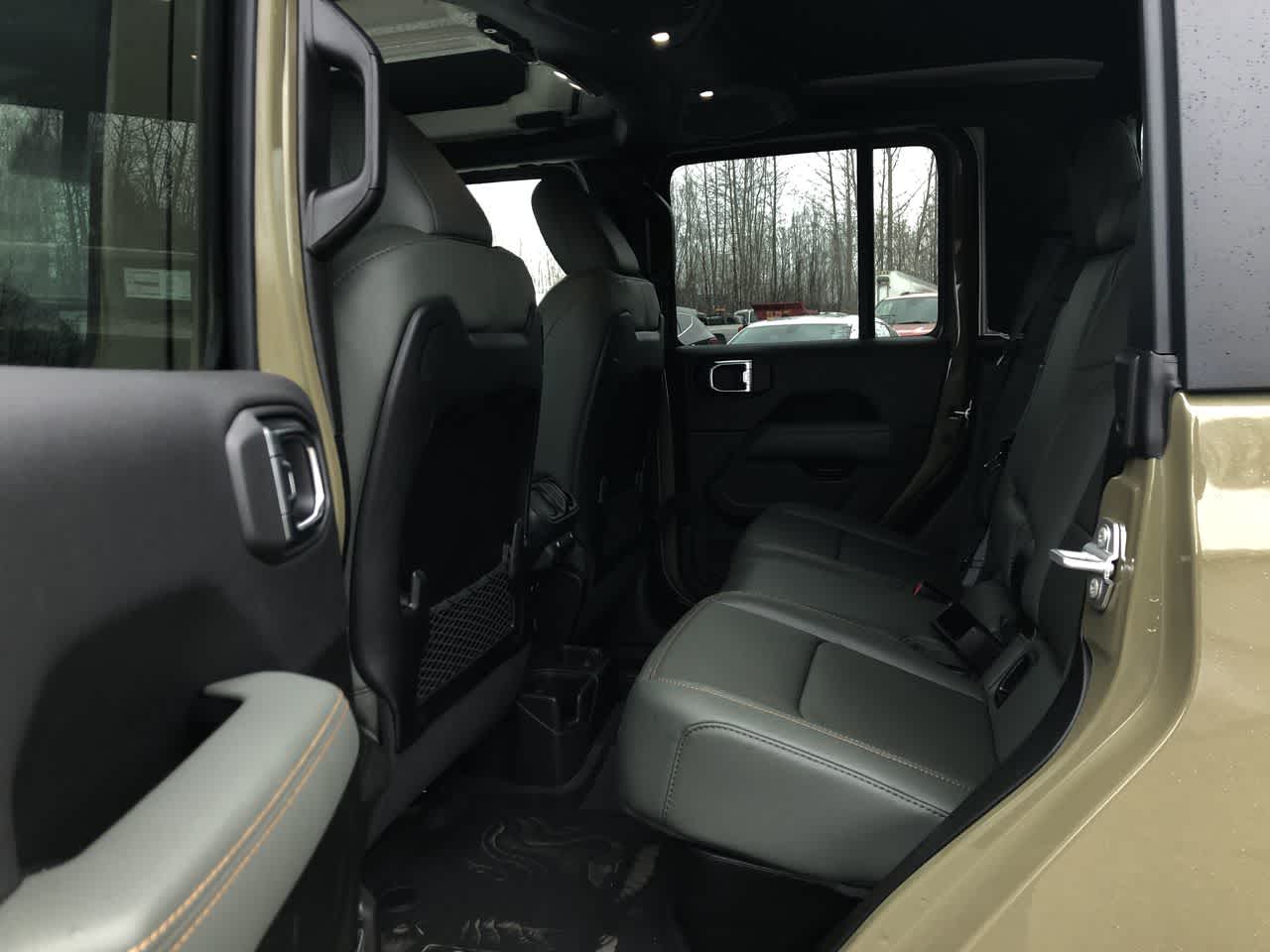 Thumbnail: 2025 Jeep Gladiator - 22