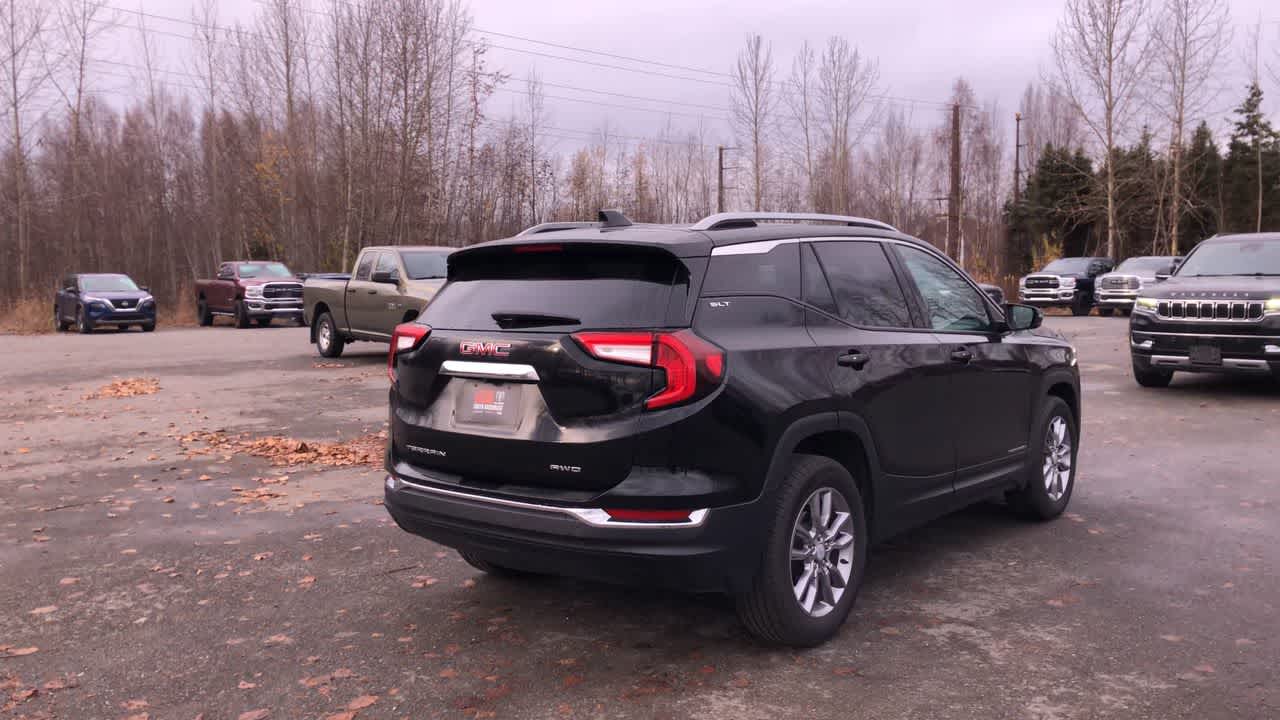 Thumbnail: 2024 GMC Terrain - 13