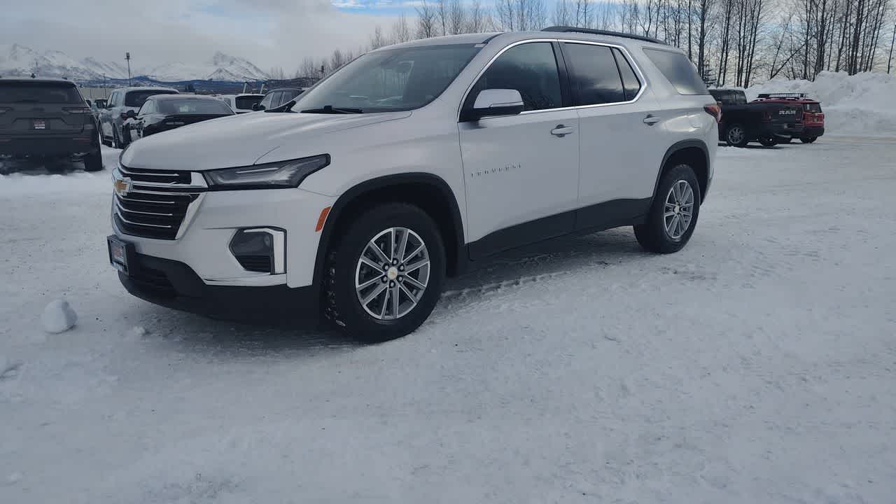 Thumbnail: 2022 Chevrolet Traverse - 13
