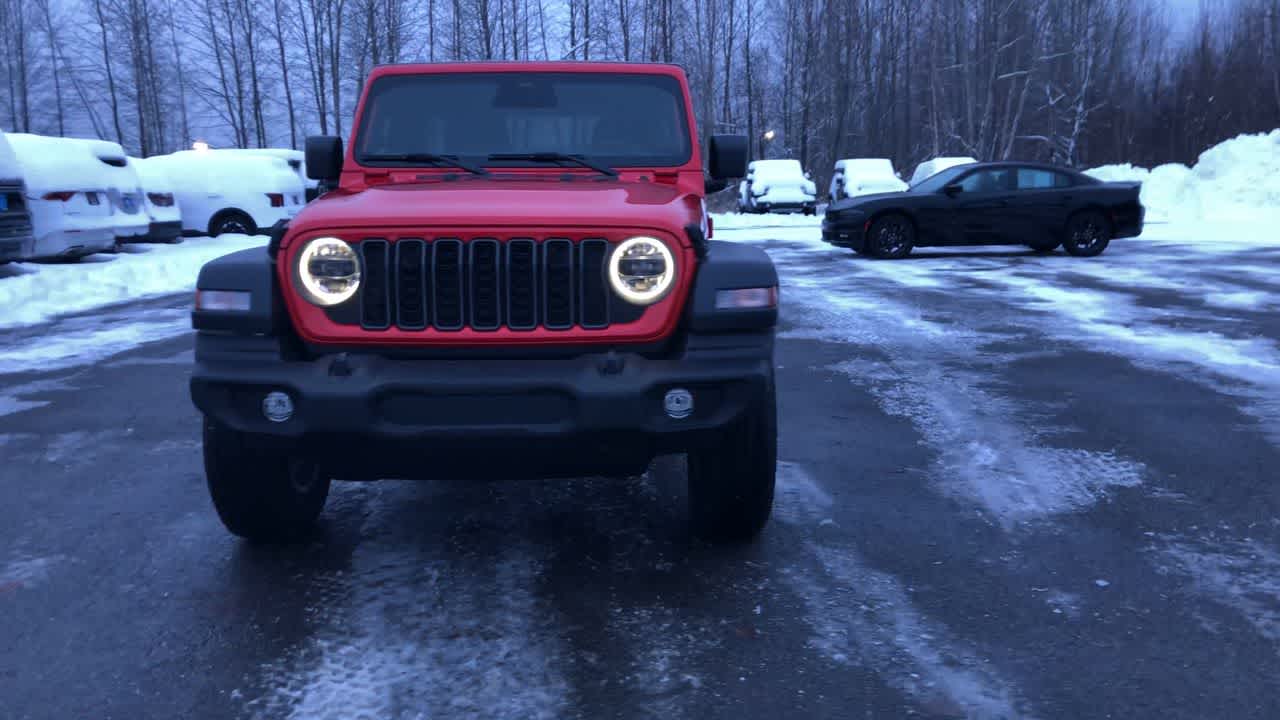 Thumbnail: 2026 Jeep Wrangler - 3