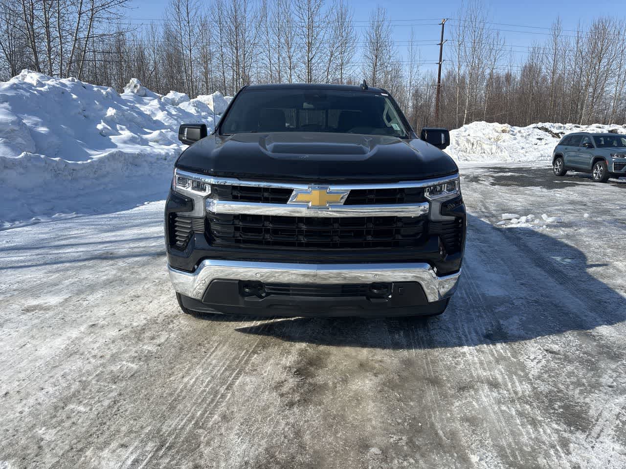 Thumbnail: 2025 Chevrolet Silverado 1500 - 3