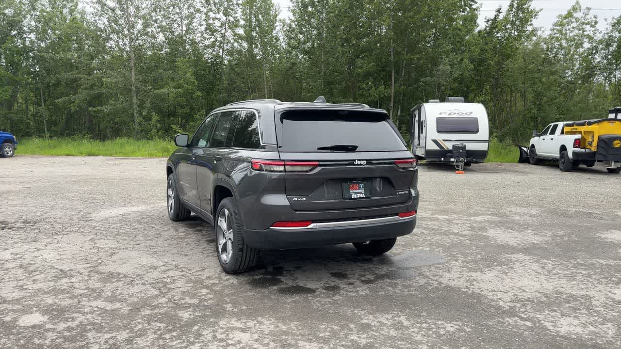 Thumbnail: 2026 Jeep Grand Cherokee - 11