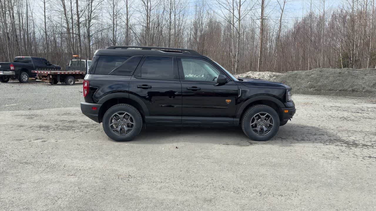Thumbnail: 2022 Ford Bronco Sport - 16