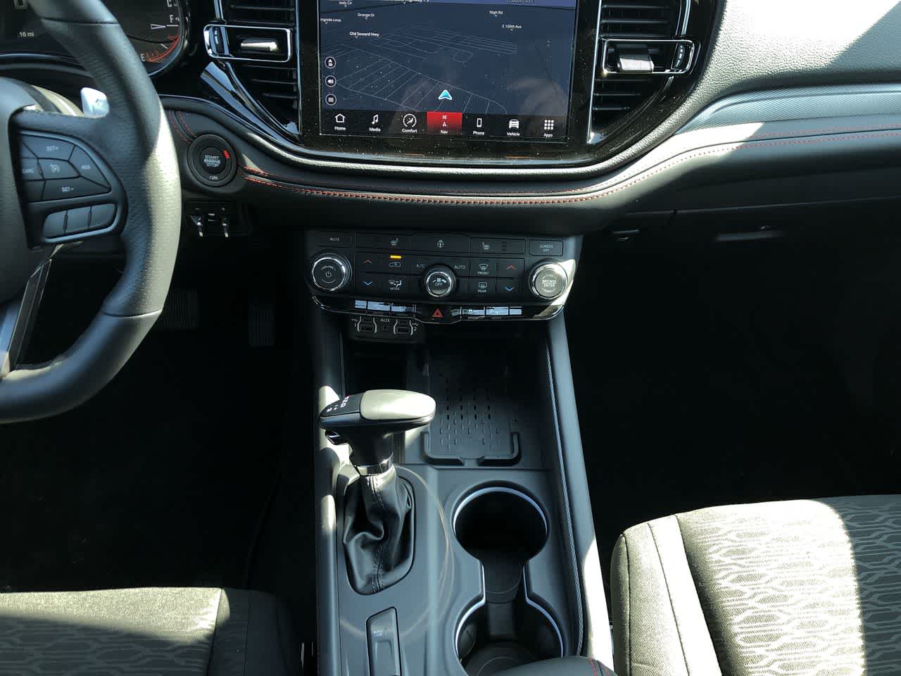Thumbnail: 2025 Dodge Durango - 27