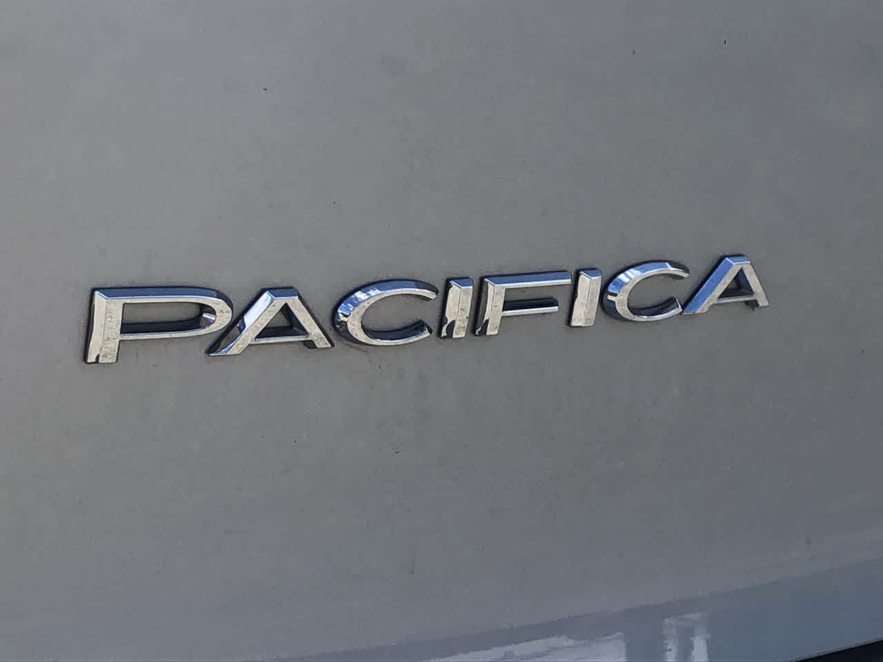Thumbnail: 2024 Chrysler Pacifica - 18