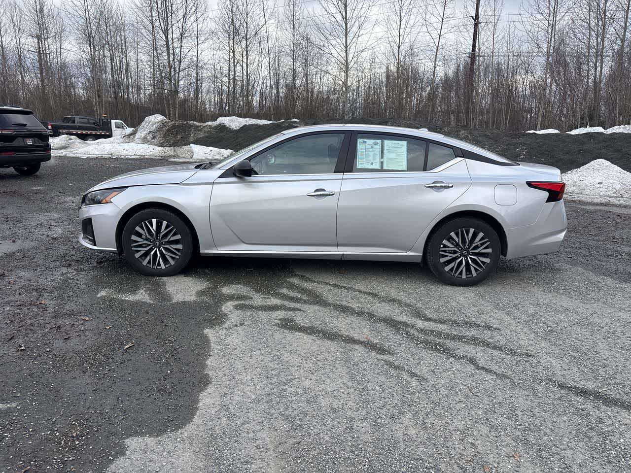 Thumbnail: 2025 Nissan Altima - 4