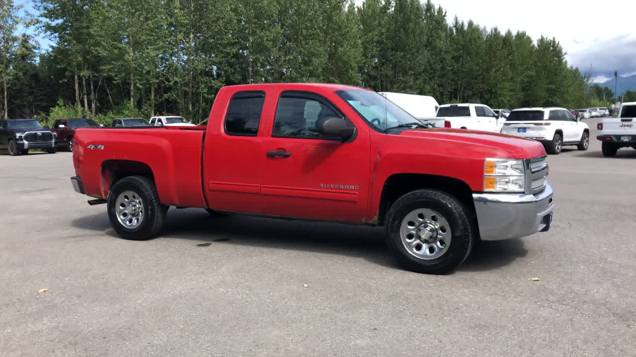 Thumbnail: 2012 Chevrolet Silverado 1500 - 17