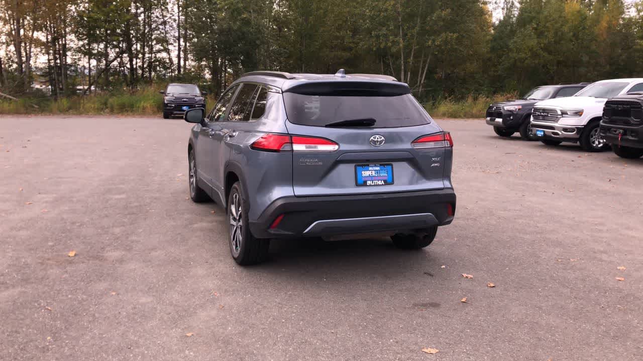 Thumbnail: 2023 Toyota Corolla Cross - 12