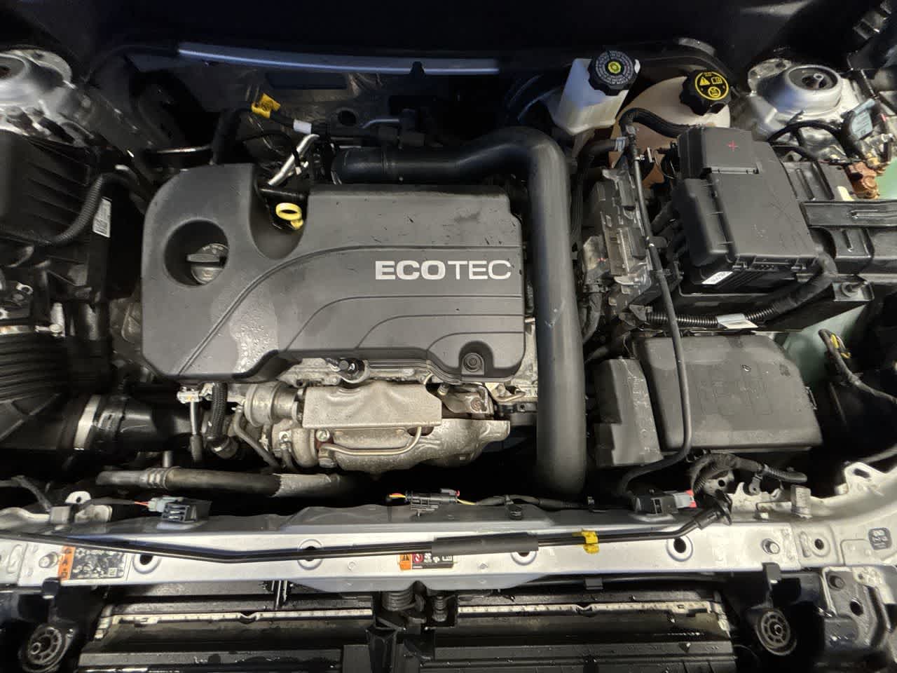 Thumbnail: 2022 Chevrolet Equinox - 16