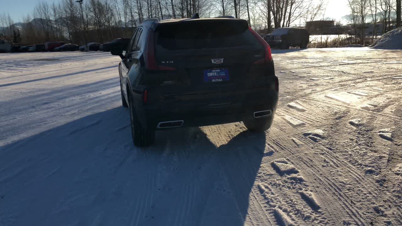 Thumbnail: 2024 Cadillac XT4 - 11