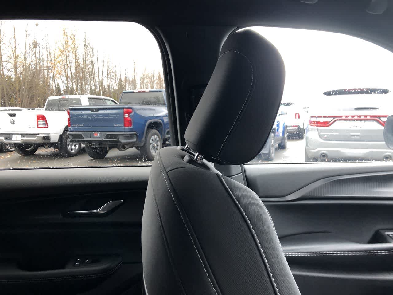 Thumbnail: 2024 Jeep Grand Cherokee - 24