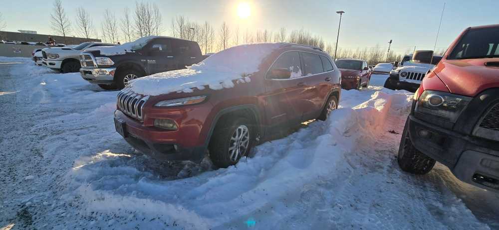 Thumbnail: 2017 Jeep Cherokee - 4