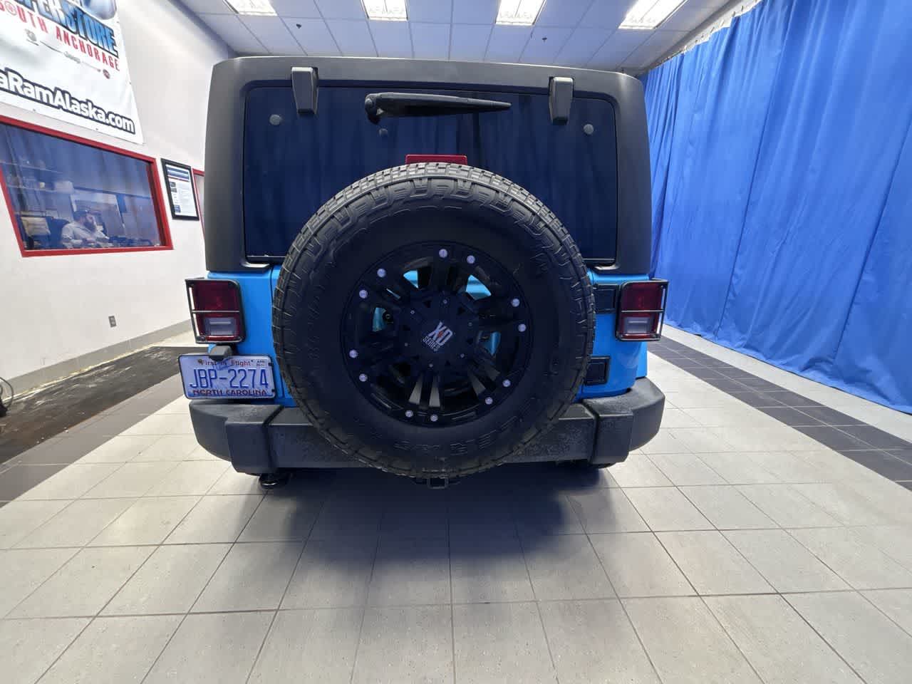 Thumbnail: 2017 Jeep Wrangler - 7