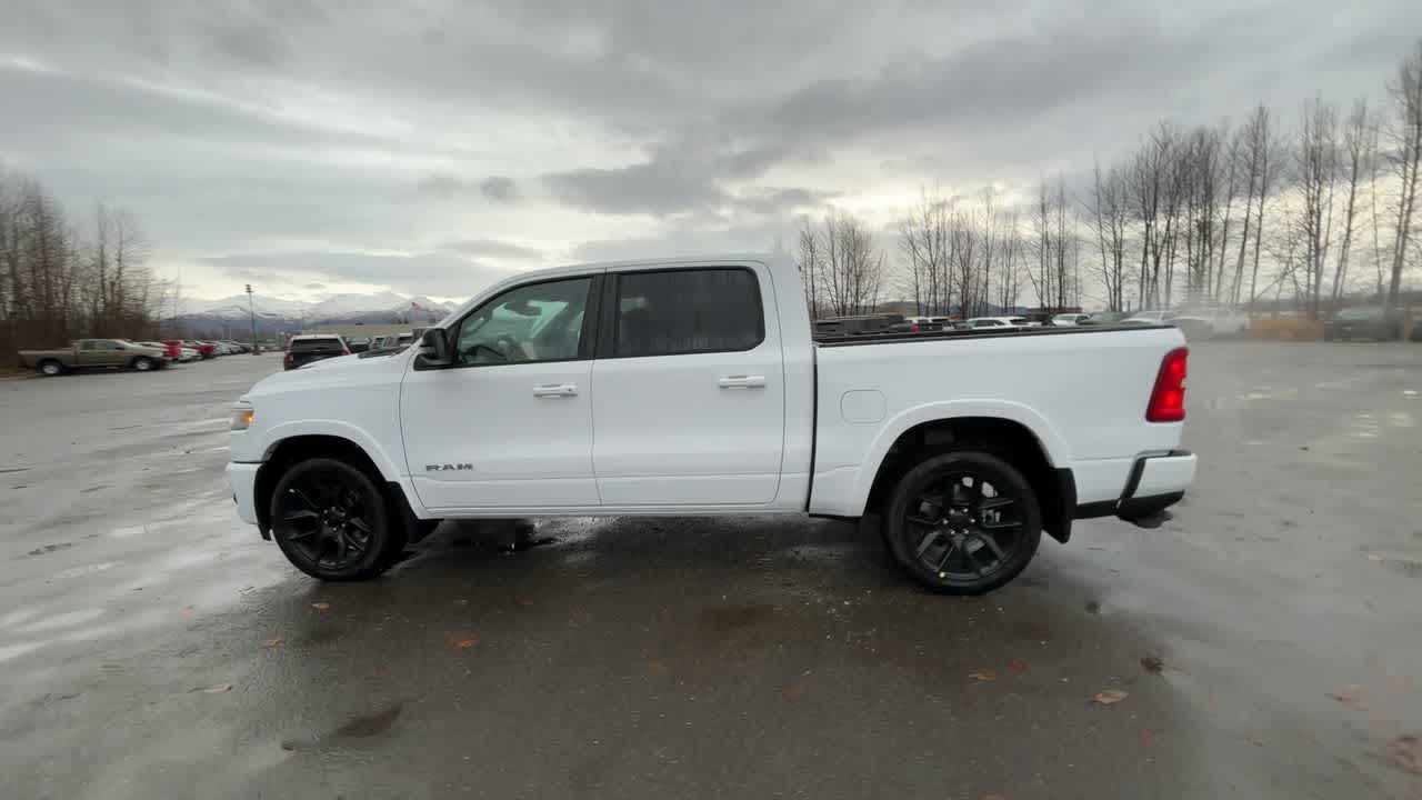 Thumbnail: 2026 RAM 1500 - 9