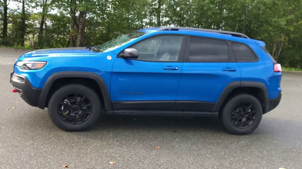 Thumbnail: 2021 Jeep Cherokee - 7