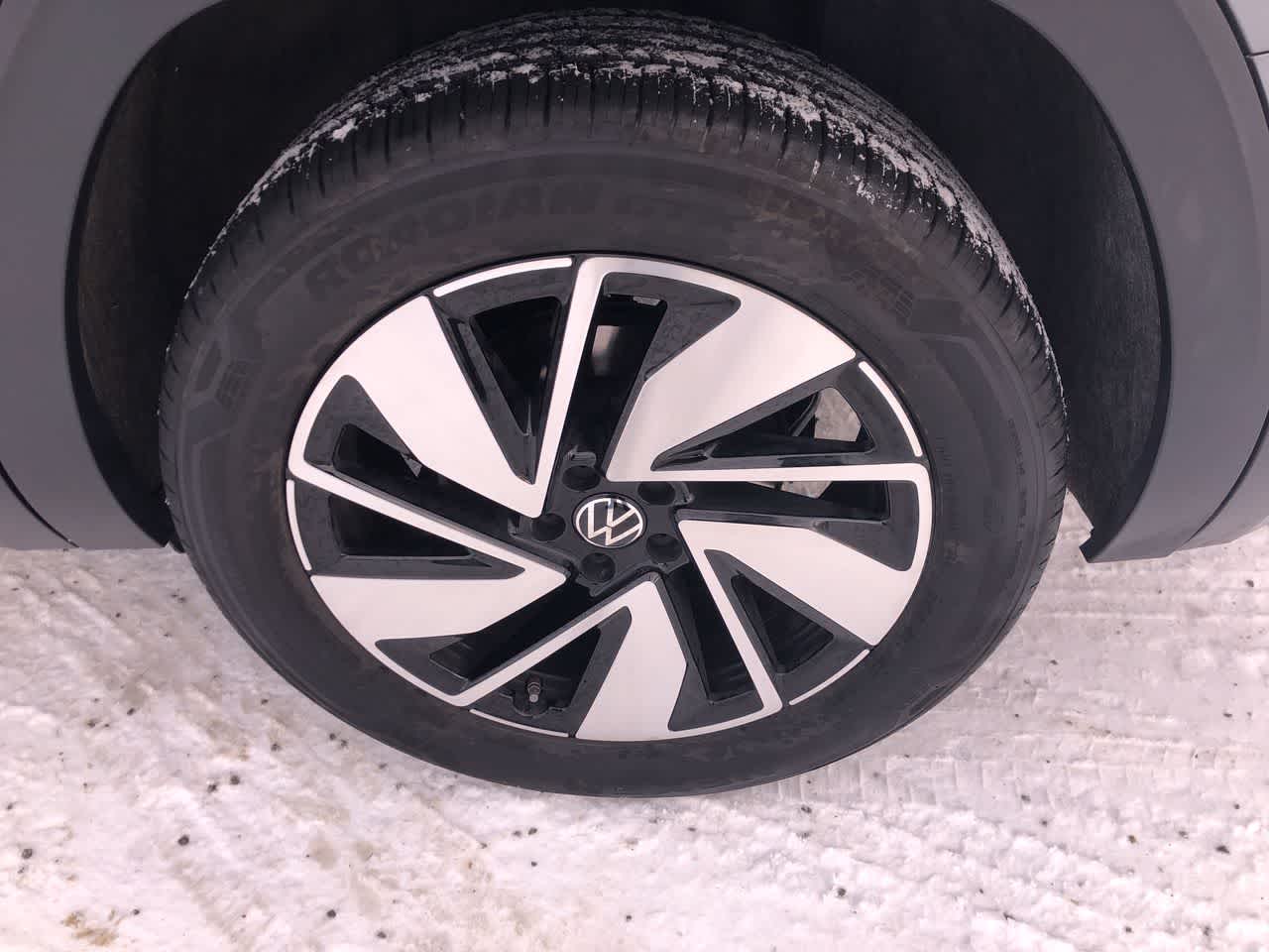 Thumbnail: 2025 Volkswagen Atlas - 21