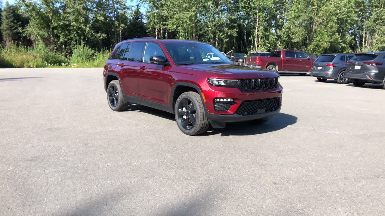 Thumbnail: 2025 Jeep Grand Cherokee - 2