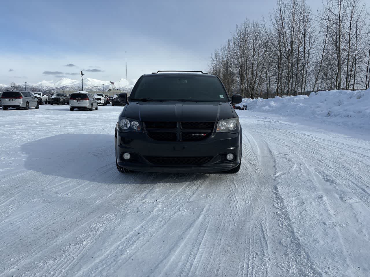 Thumbnail: 2018 Dodge Grand Caravan - 3