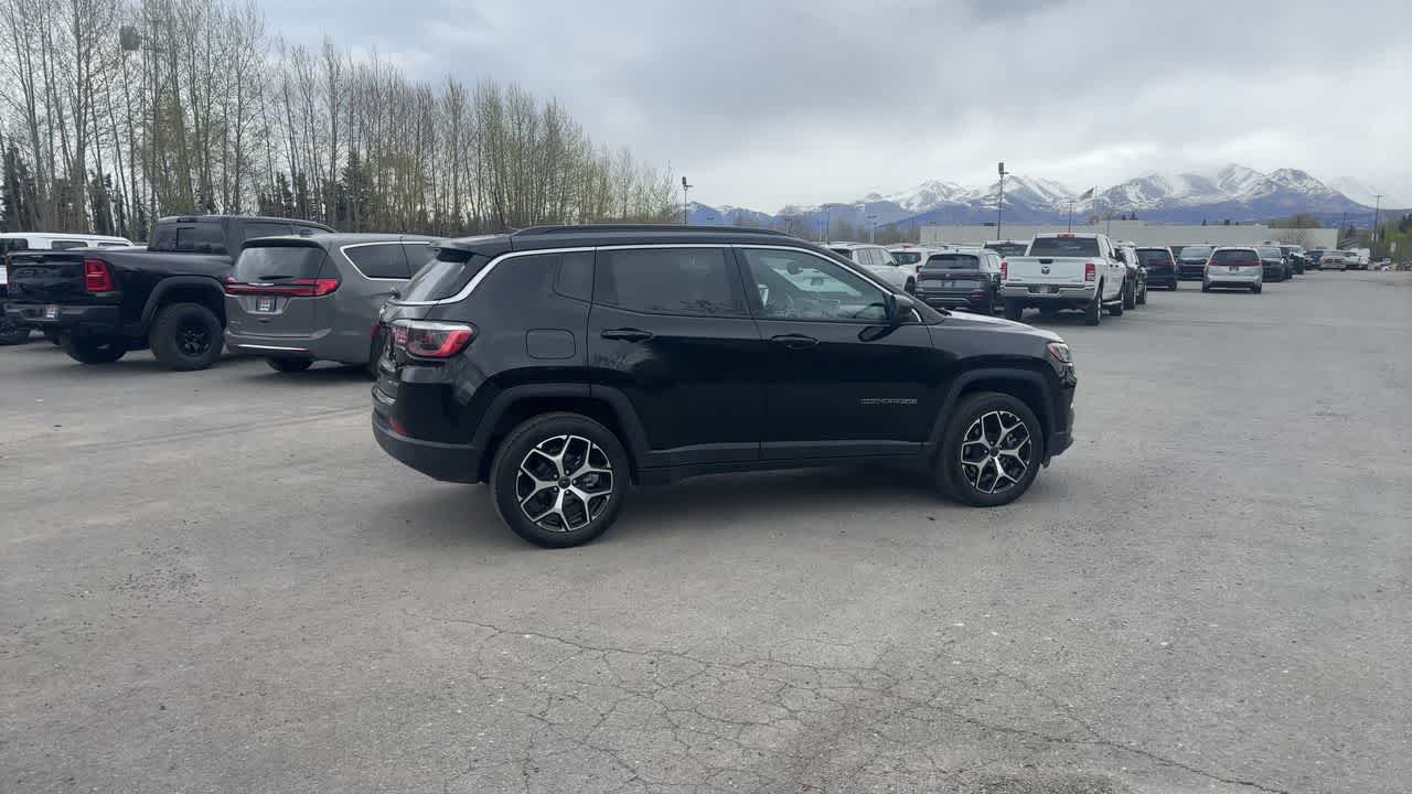 Thumbnail: 2026 Jeep Compass - 15