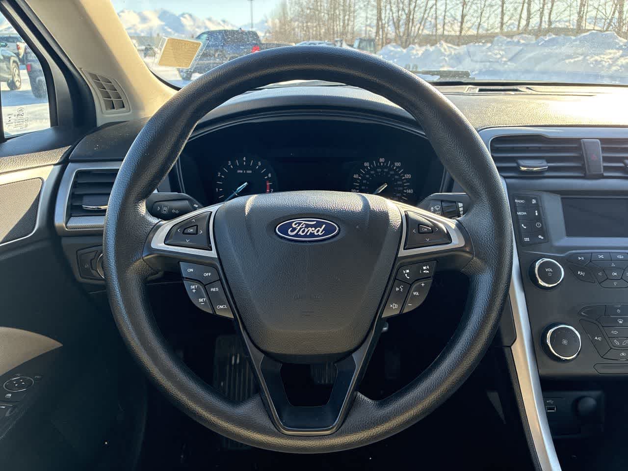 Thumbnail: 2020 Ford Fusion - 17