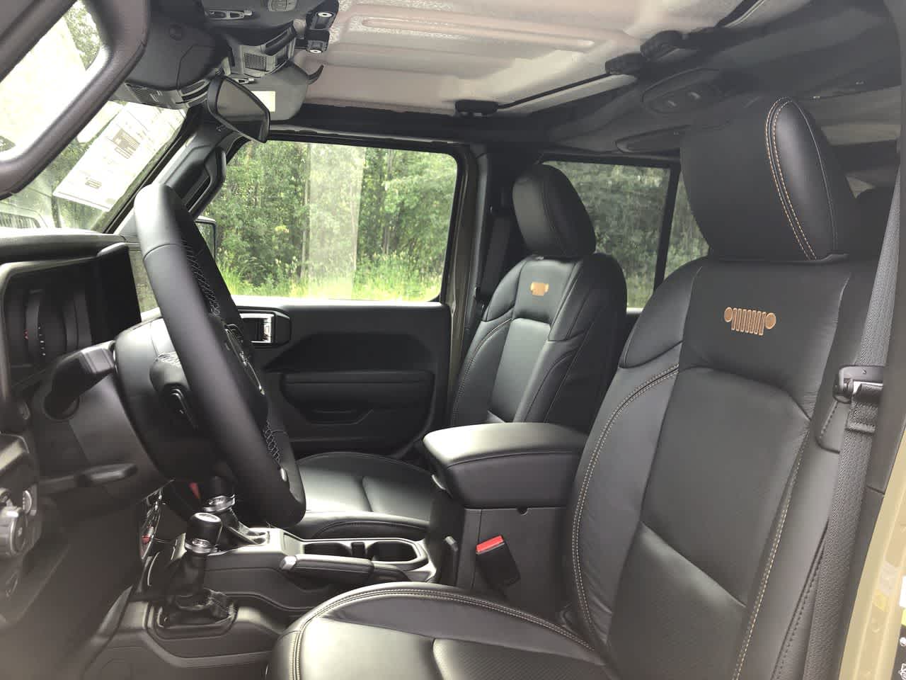 Thumbnail: 2025 Jeep Wrangler - 23