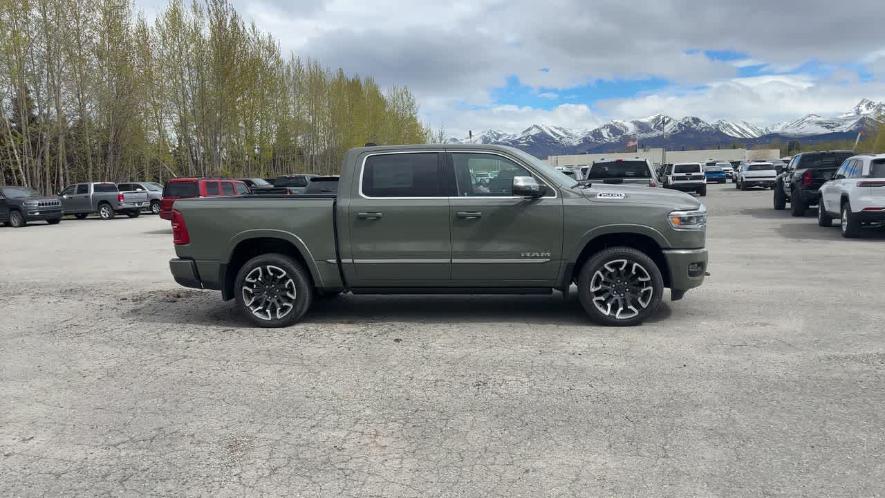 Thumbnail: 2026 RAM 1500 - 17
